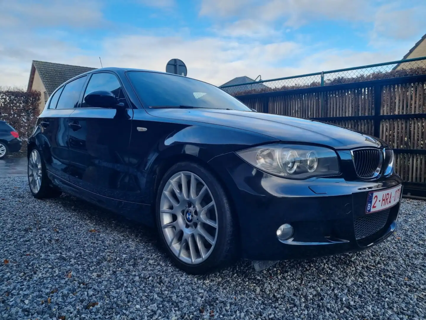 BMW 130 130i - lichte vracht - utilitaire Schwarz - 2
