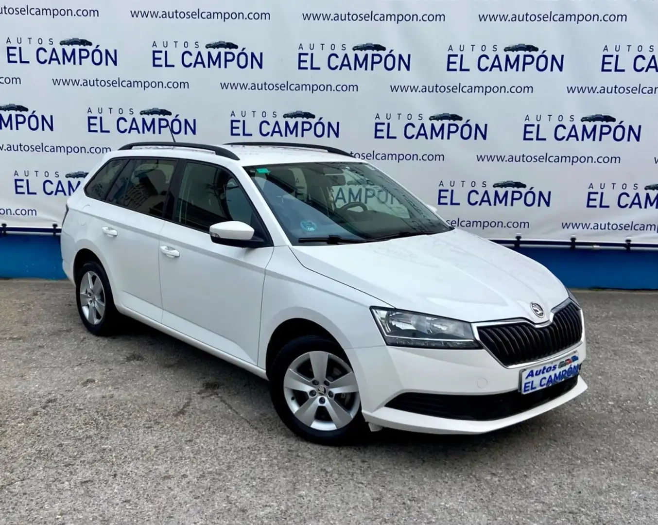 Skoda Fabia Combi 1.0 MPI Like 55kW Bílá - 2