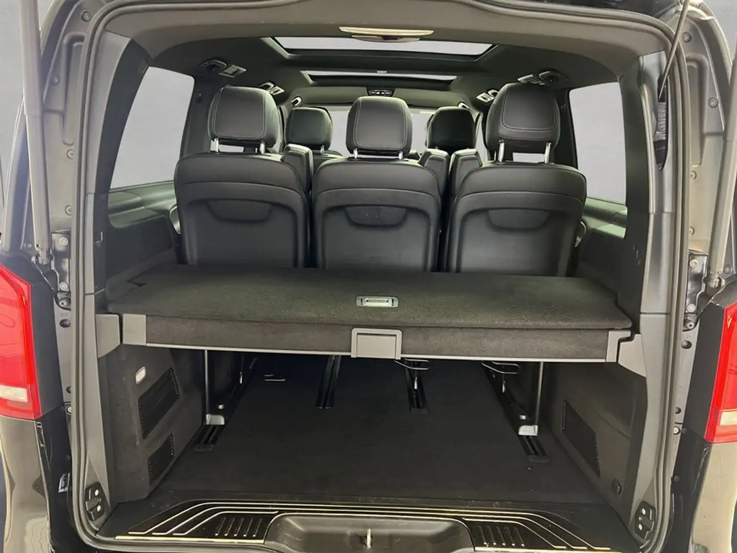 Mercedes-Benz V V-Klasse Schwarz - 2