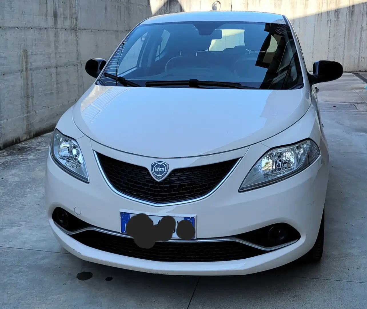 Lancia Ypsilon Ypsilon 1.2 Silver 69cv Beige - 2