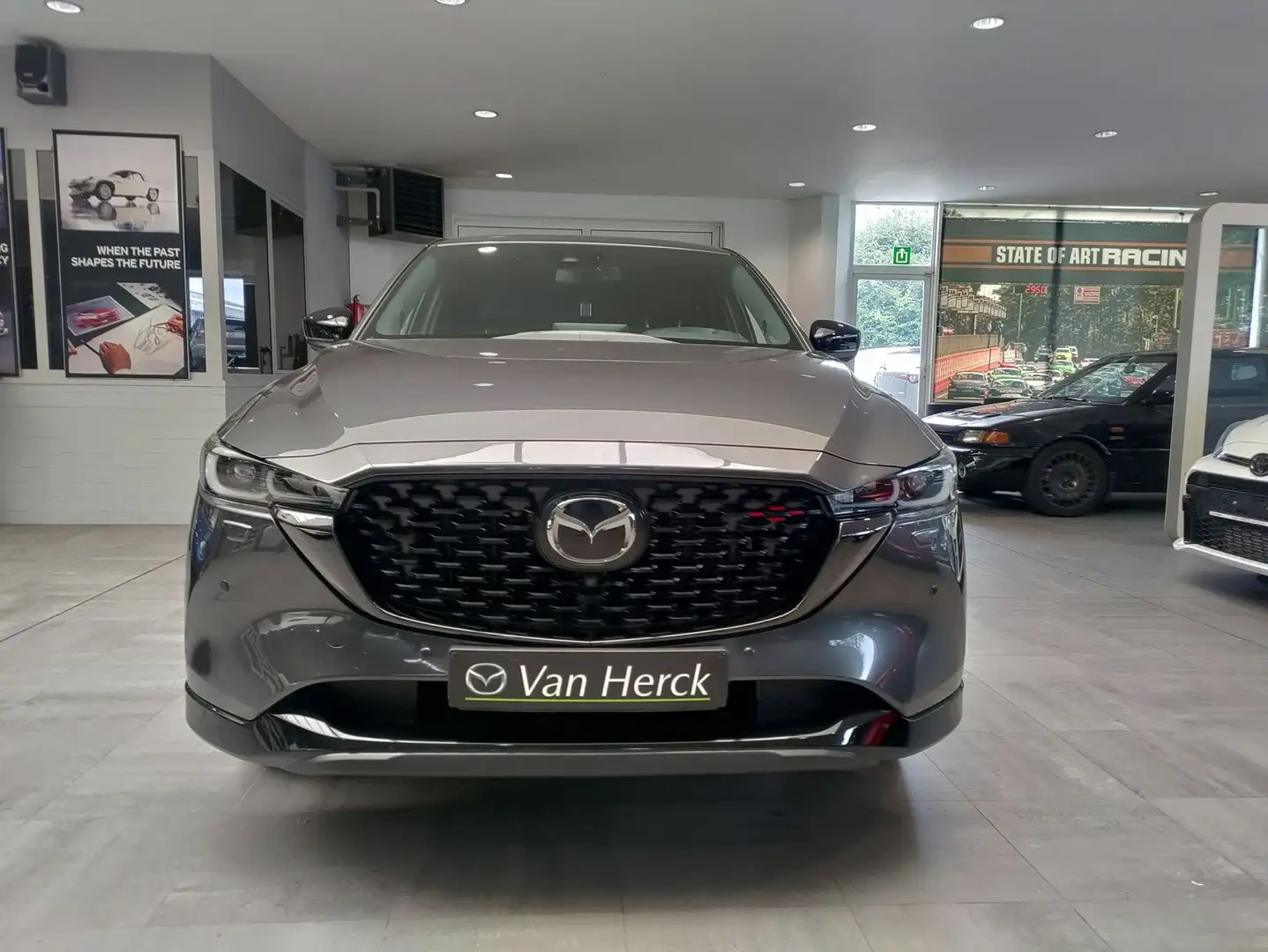 Mazda CX-5 SKYACTIV-G Homura (no Bose) AUT - 2