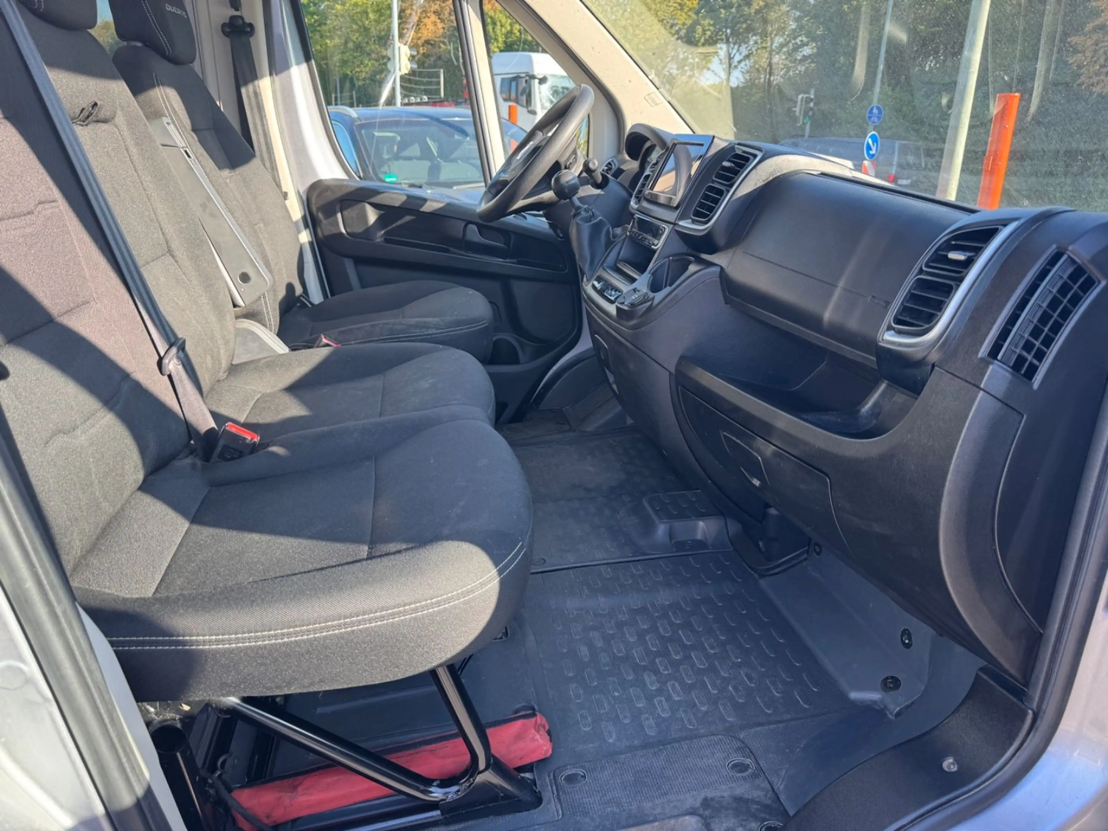 Fiat Ducato Hochr.-Kombi 33 140 L2H2 , 9 Sitze — photo 11