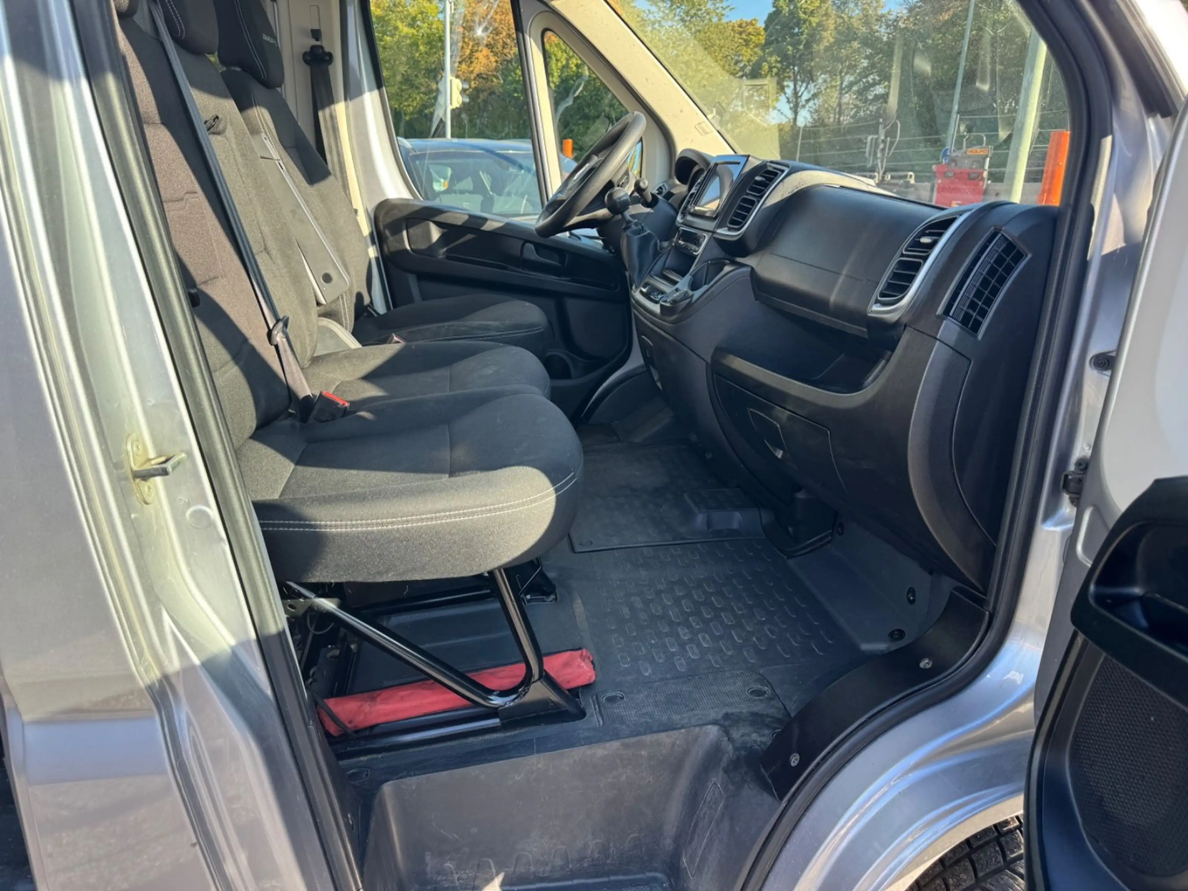 Fiat Ducato Hochr.-Kombi 33 140 L2H2 , 9 Sitze — photo 9