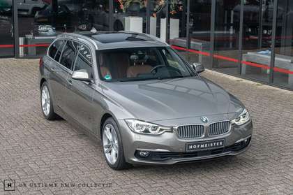 BMW 320 3-serie Touring 320i xDrive Luxury Edition