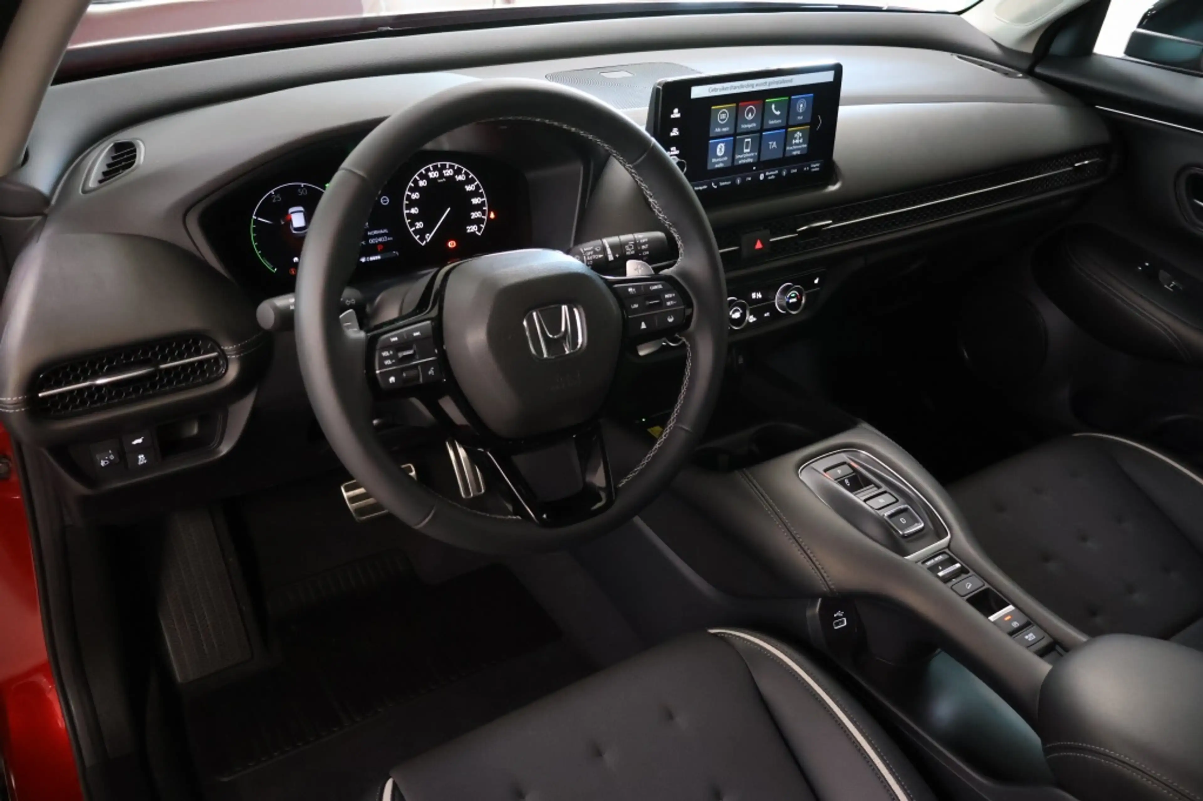 Honda ZR-V 2.0 e:HEV Sport — photo 6