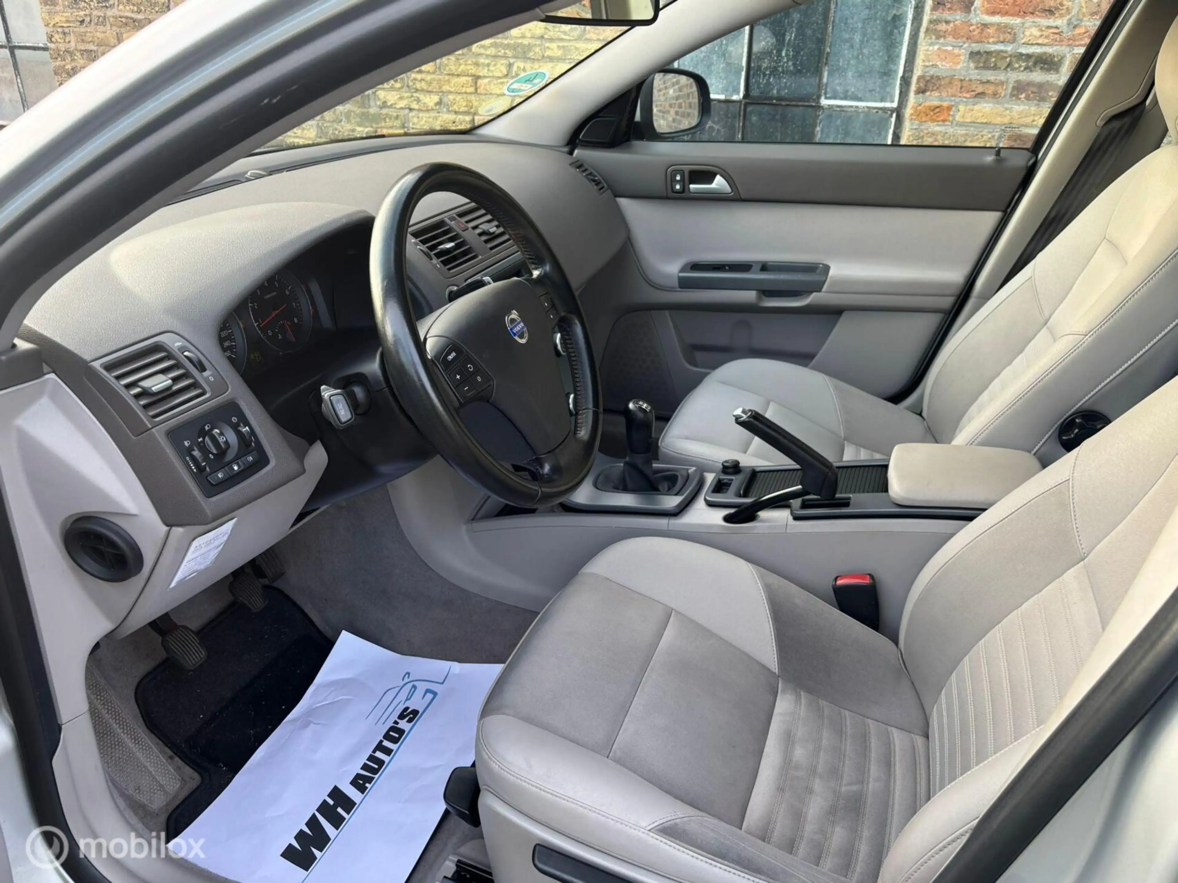 Volvo V50 1.8 Sport — photo 10