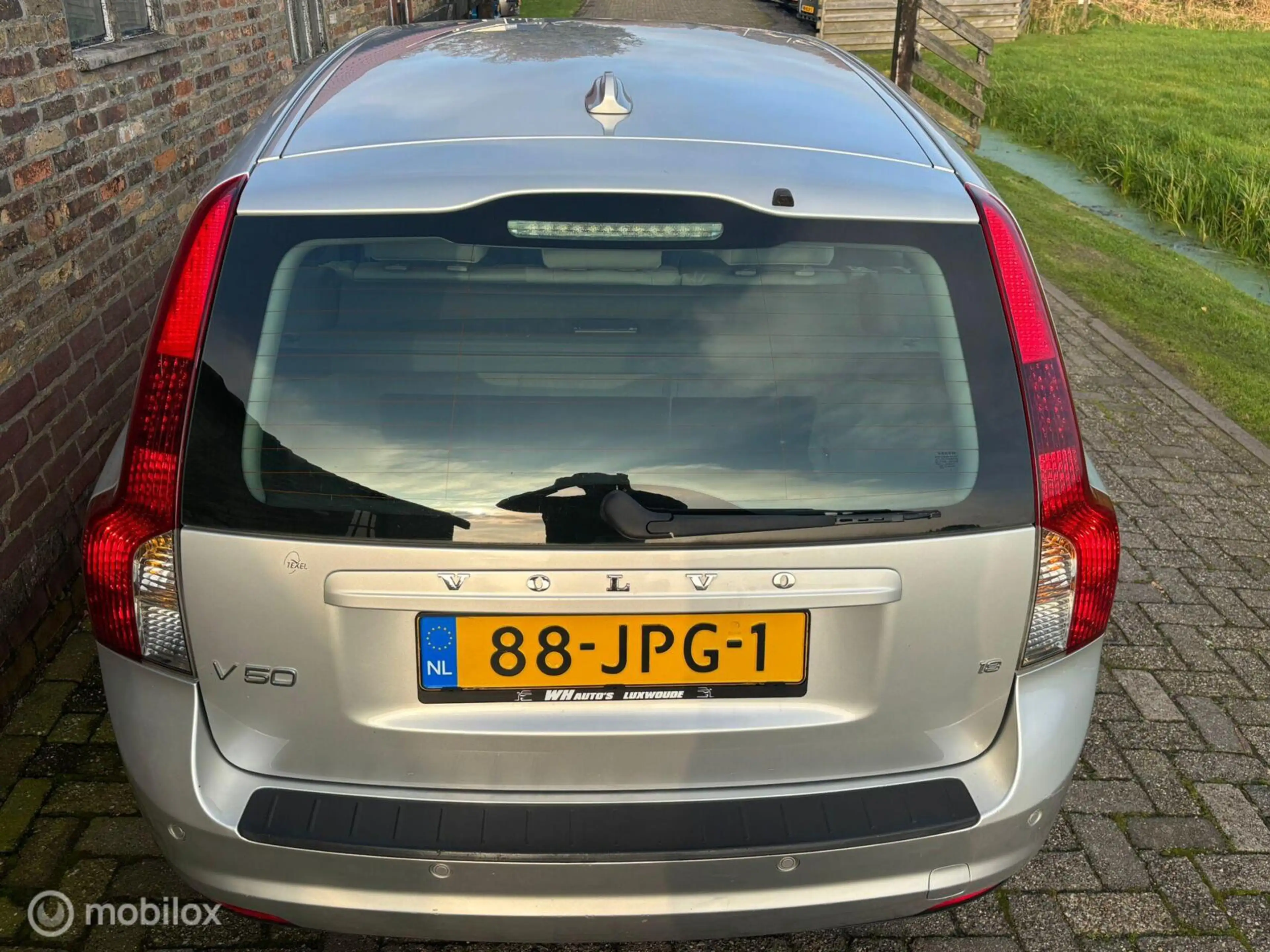 Volvo V50 1.8 Sport — photo 7
