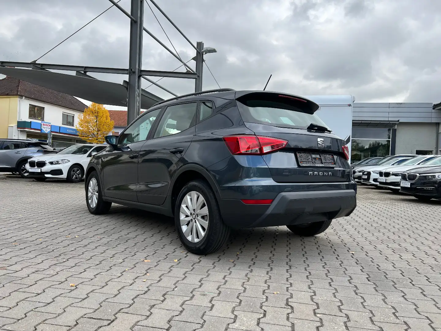SEAT Arona 1.0 TSI Style LED Sitzh. DAB+ Kamera PDC* Grau - 2