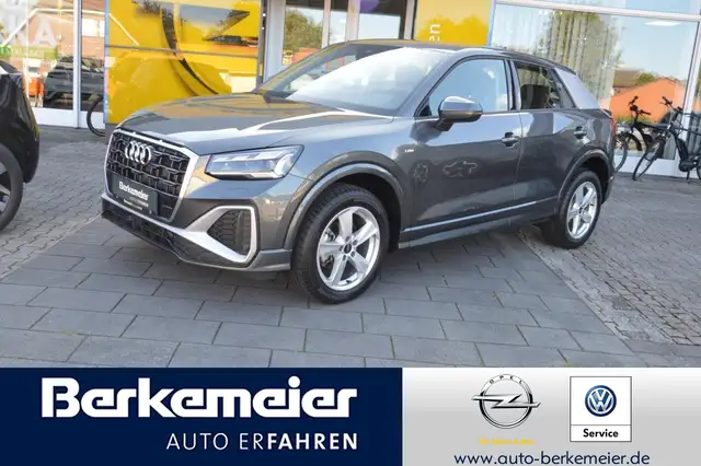 Audi Q2 35 TFSI S line SHZ / KAMERA / AHK / Heckklappe el.
