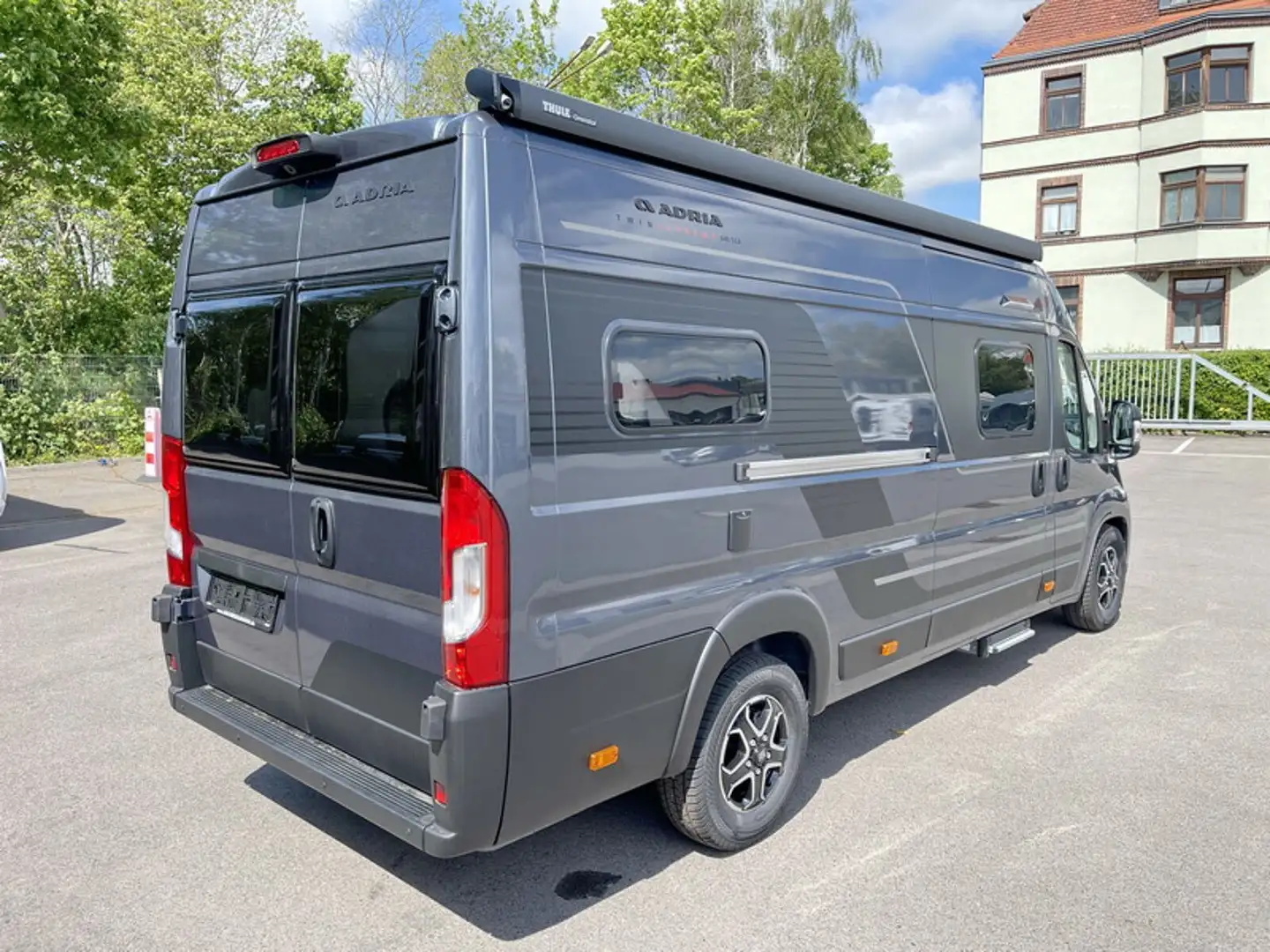 Adria Twin Edition 640 SGX Zuziehhilfe Grijs - 2