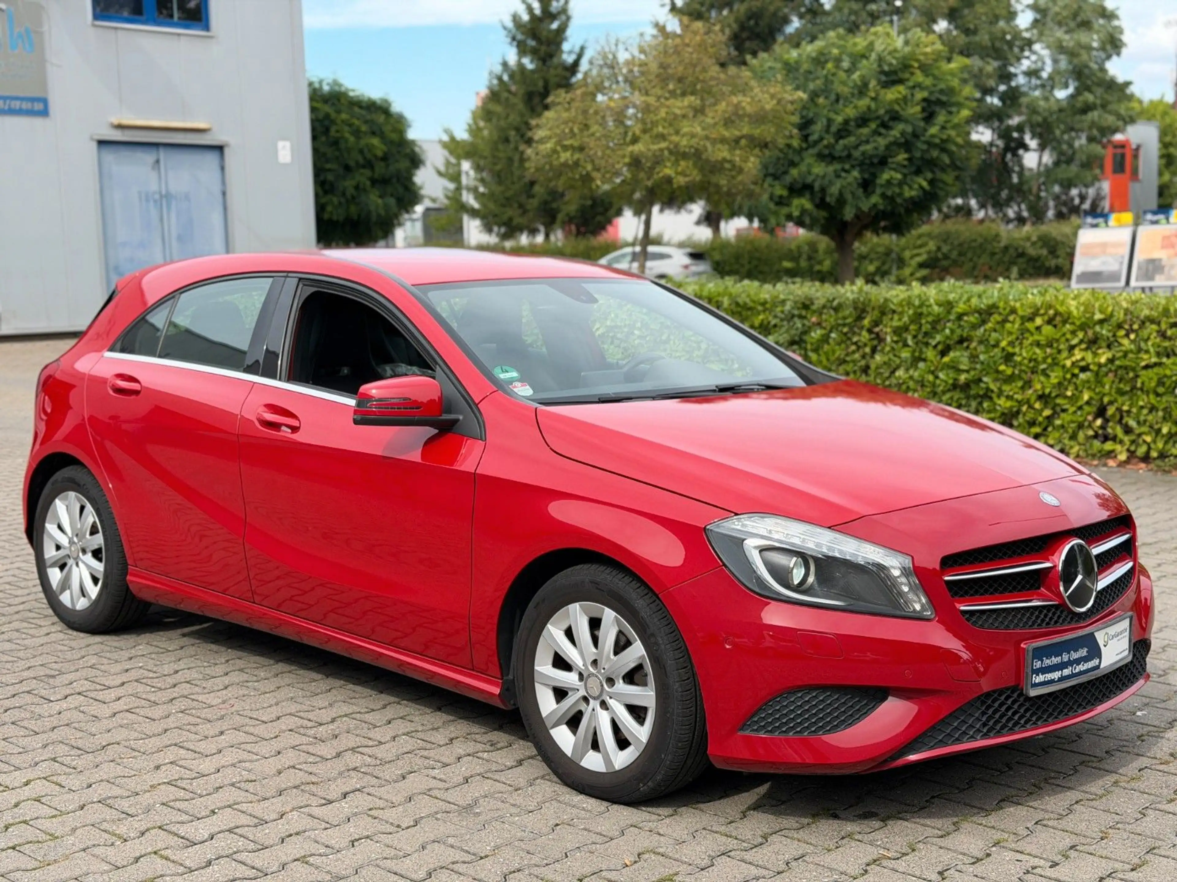 Mercedes-Benz A 180 BlueEfficiency Garantie *Navi*PDC*Bi Xenon
