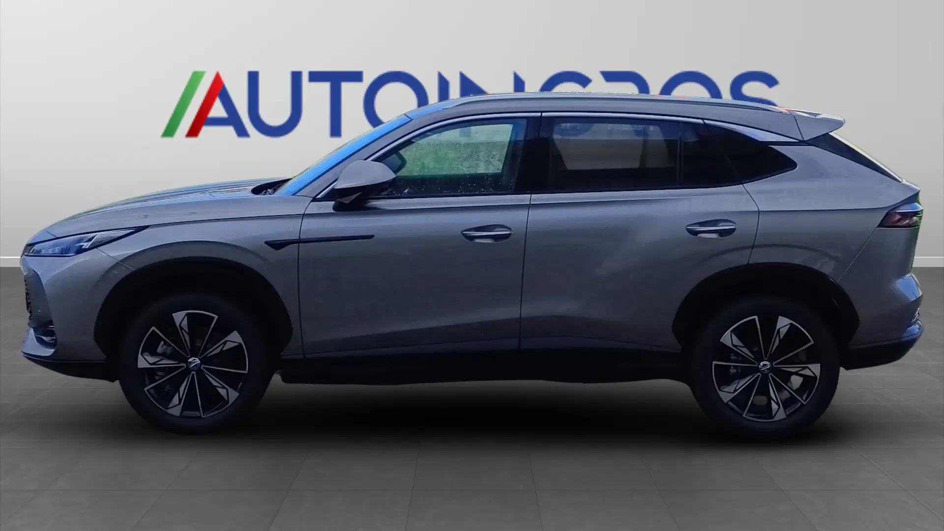 MG HS 1.5 Hybrid+ Luxury Silber - 2