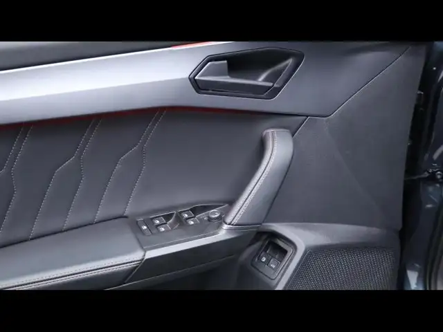 Cupra Formentor view 25