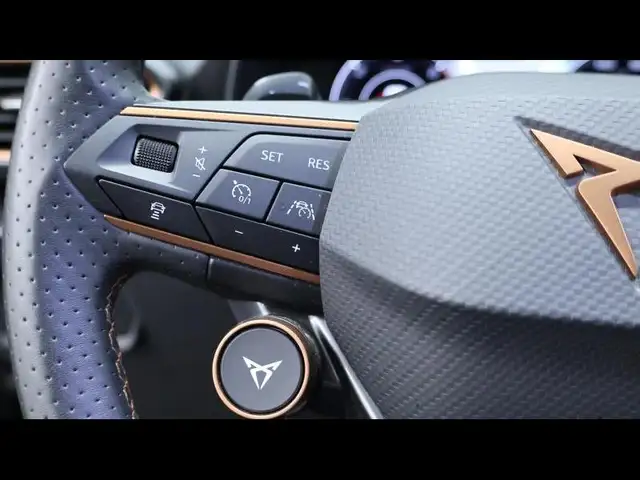 Cupra Formentor view 18