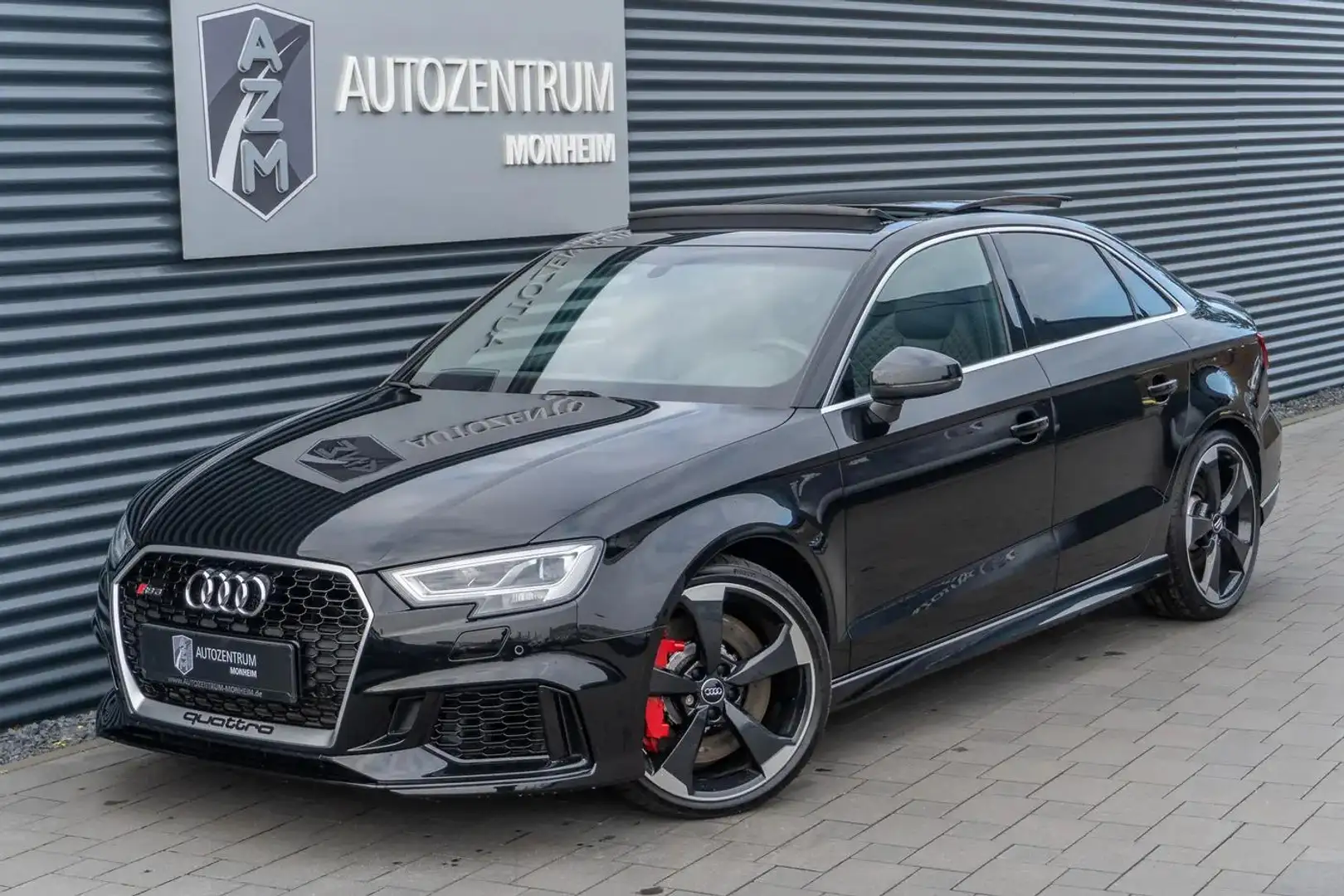 Audi RS3 QUATTRO|LIMOUSINE|RS-SITZE|PANORAMA|B&O| Schwarz - 1