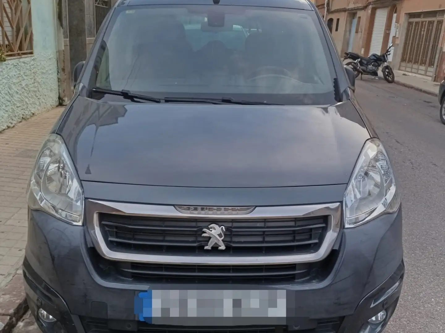 Peugeot Partner Tepee 1.6BlueHDI Adventure Edition 100 - 2