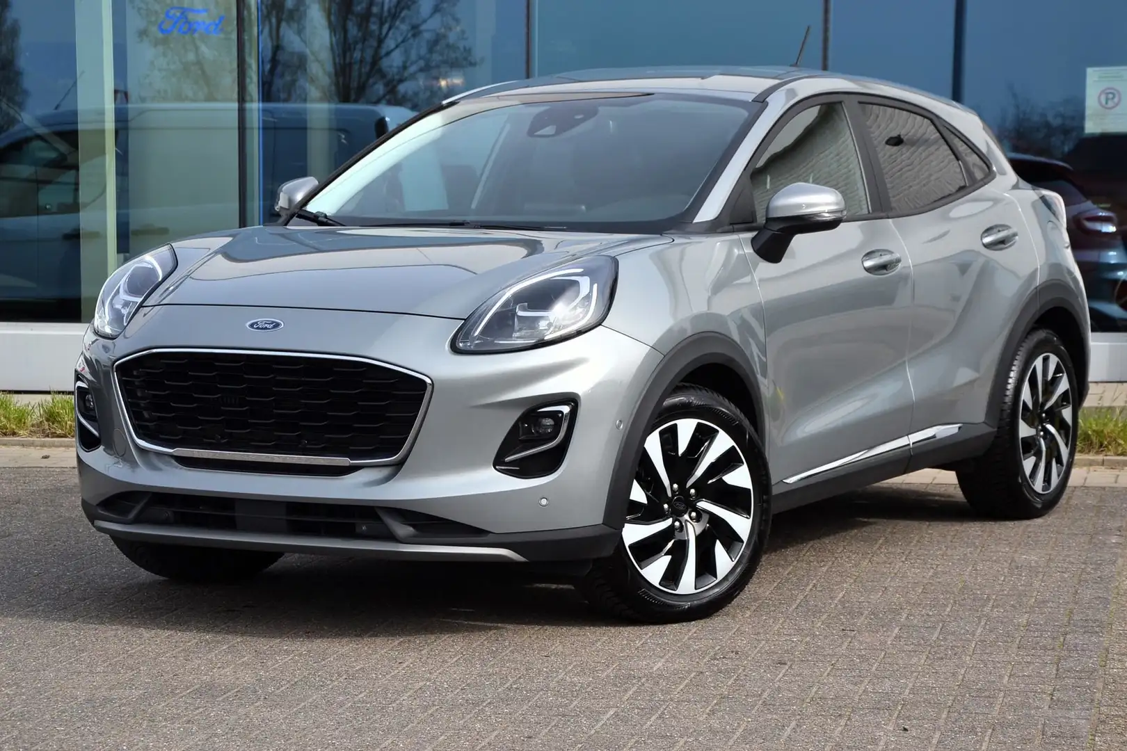 Ford Puma Ecoboost mHEV Titanium - 1