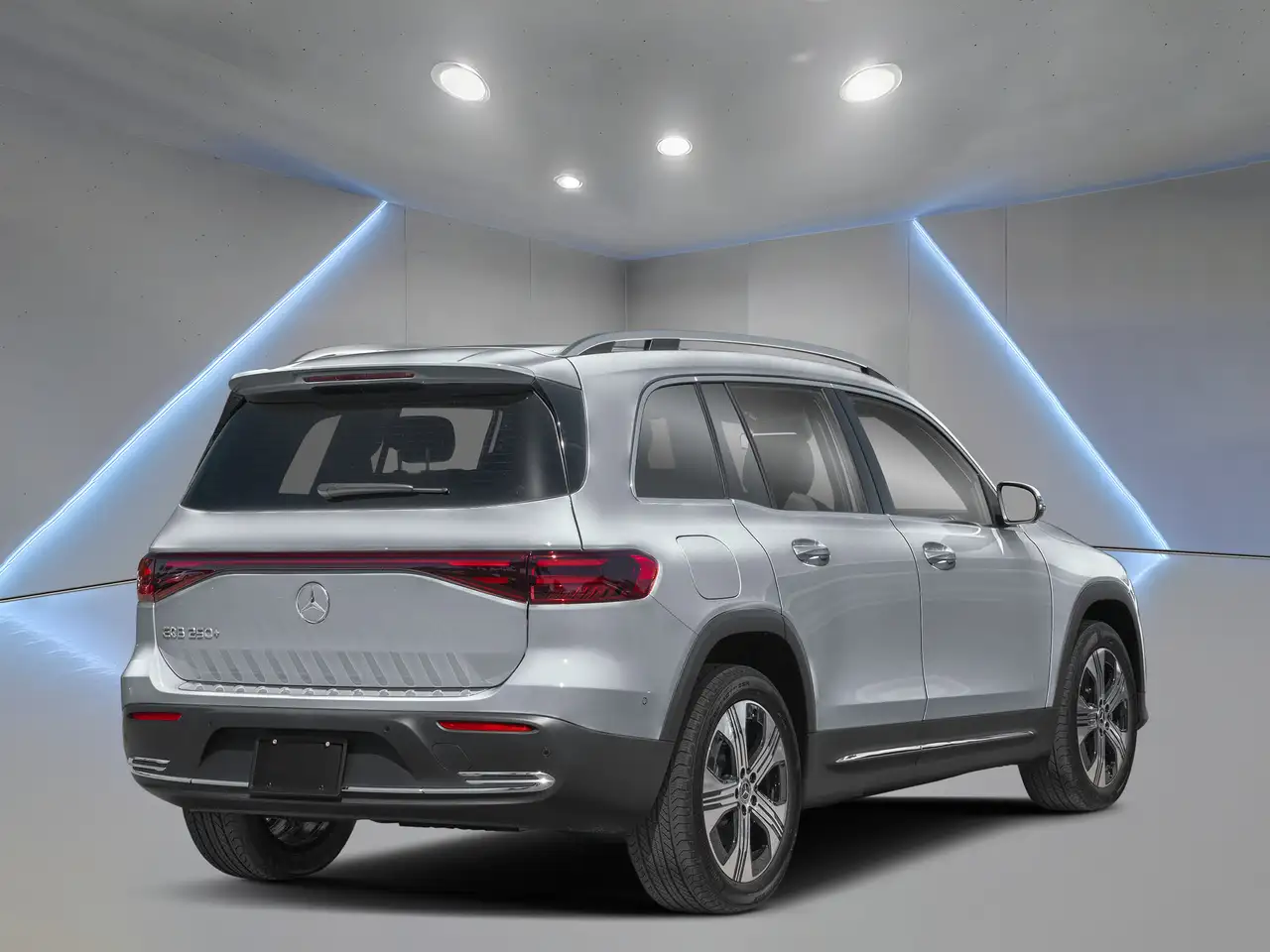 Mercedes-Benz EQB снимка Mercedes-Benz EQB