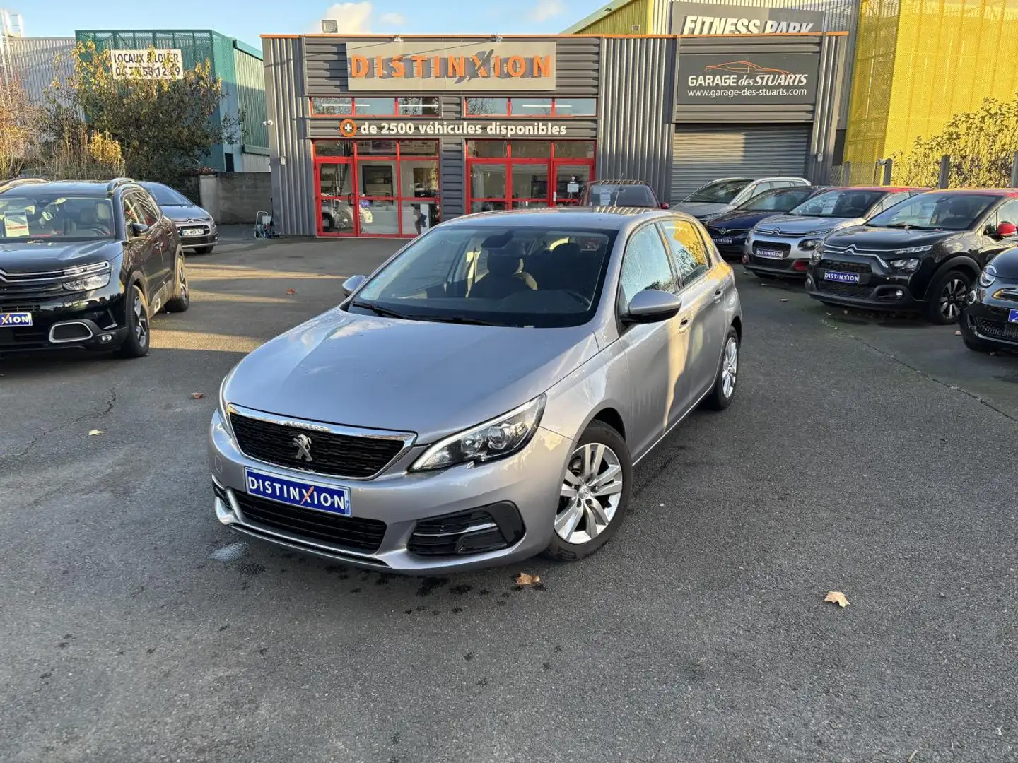 Peugeot 308 1.2i 12V S\u0026S - 110 - Active Business + Radar AR Gris - 1