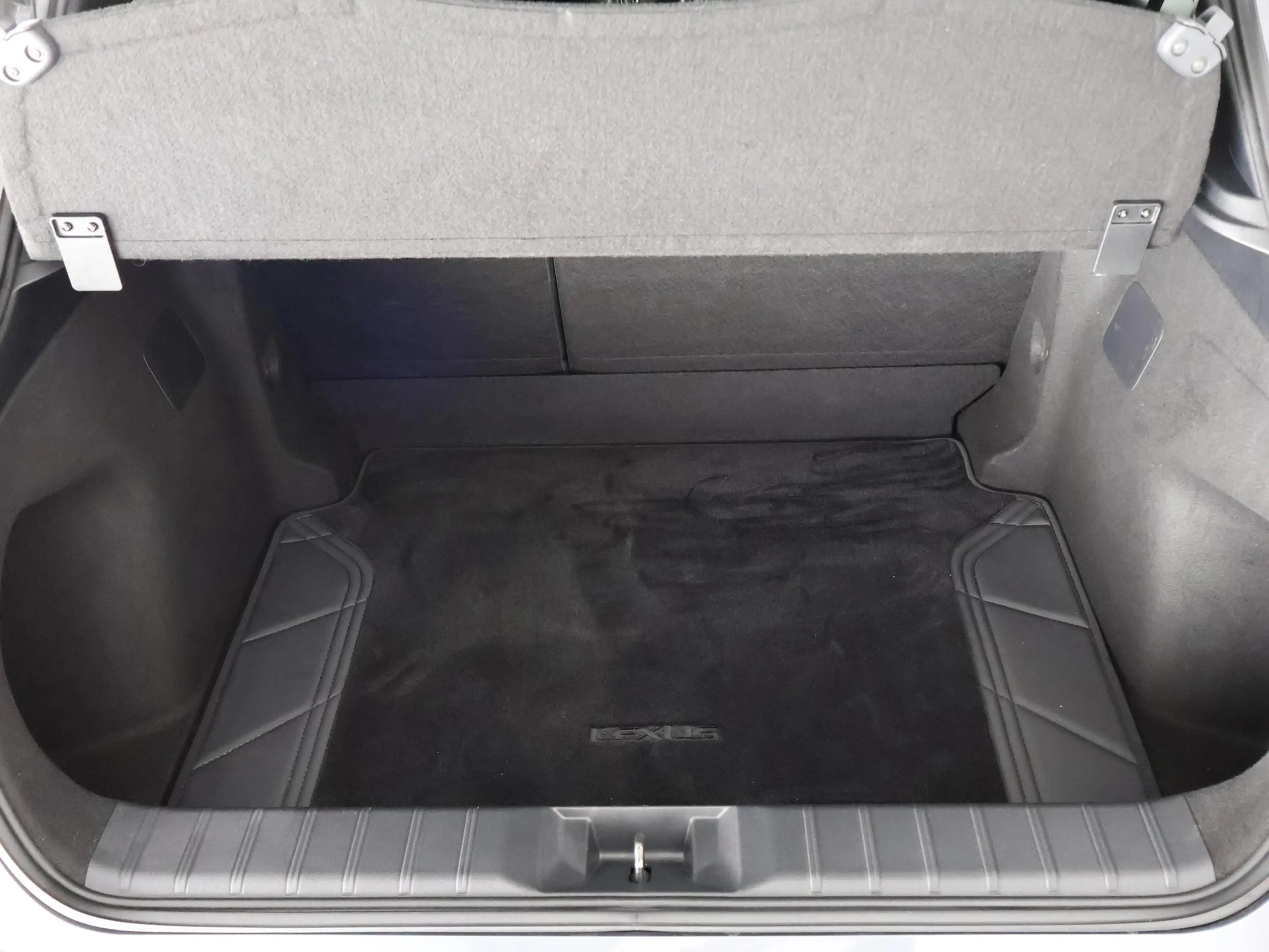 Lexus LBX 1.5 Business Line 2WD | Dodehoek detectie | Stuur- — photo 21