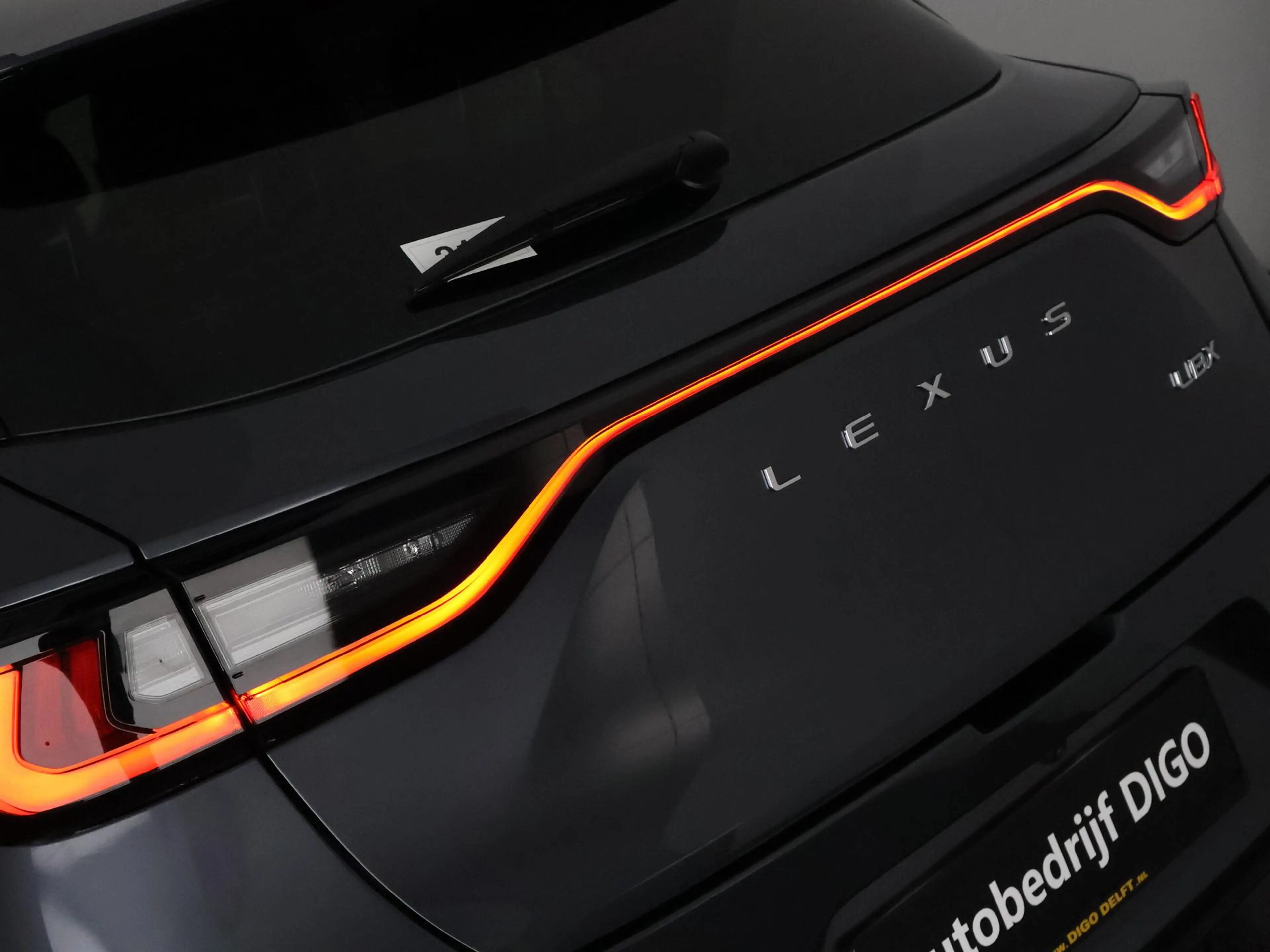 Lexus LBX 1.5 Business Line 2WD | Dodehoek detectie | Stuur- — photo 26