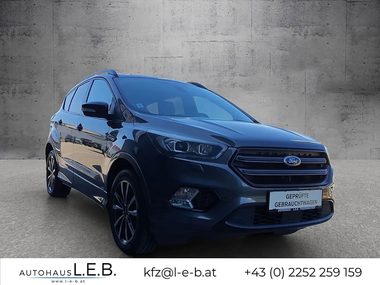 Ford Kuga 1,5 EcoBoost ST-Line Grau - 2