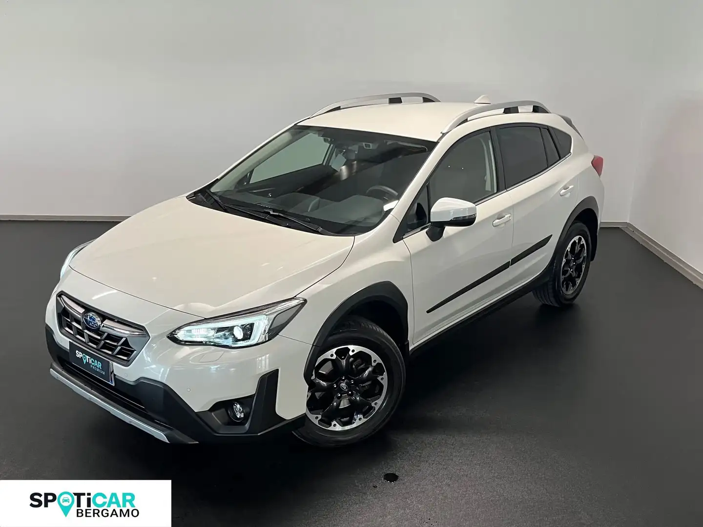 Subaru XV 1.6i Lineartronic 4dventure Benzina/Gpl Blanc - 2