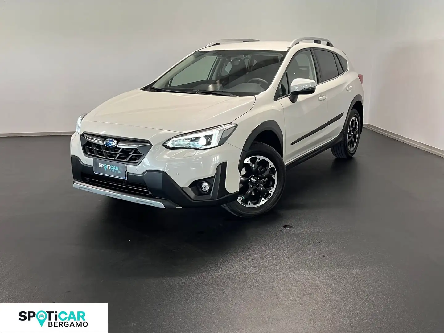 Subaru XV 1.6i Lineartronic 4dventure Benzina/Gpl Blanc - 1