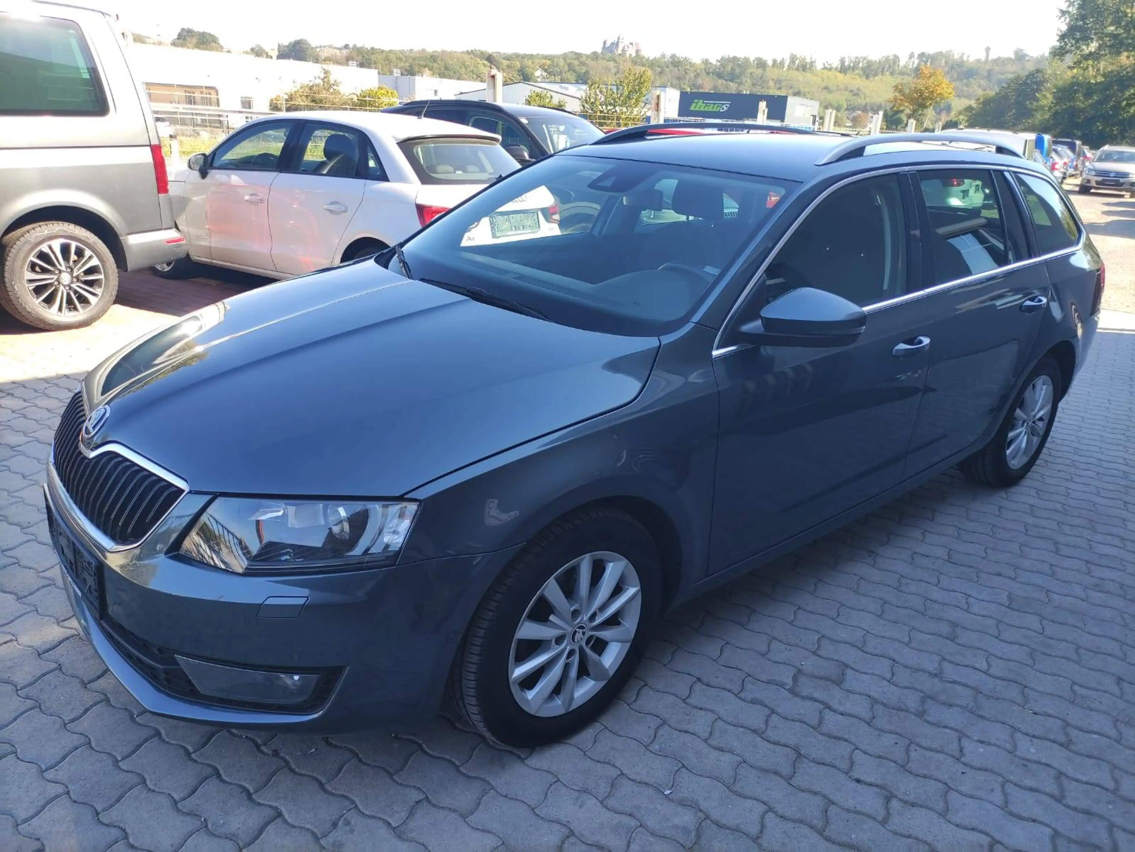 Skoda Octavia Combi 1,6 TDI Style — photo 2