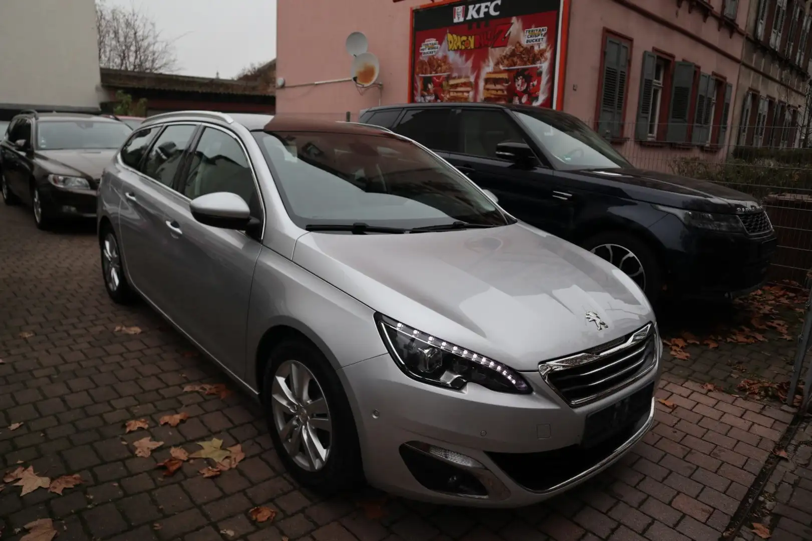 Peugeot 308 SW Allure/Pano/Leder/LED/Massagesitze Silber - 1