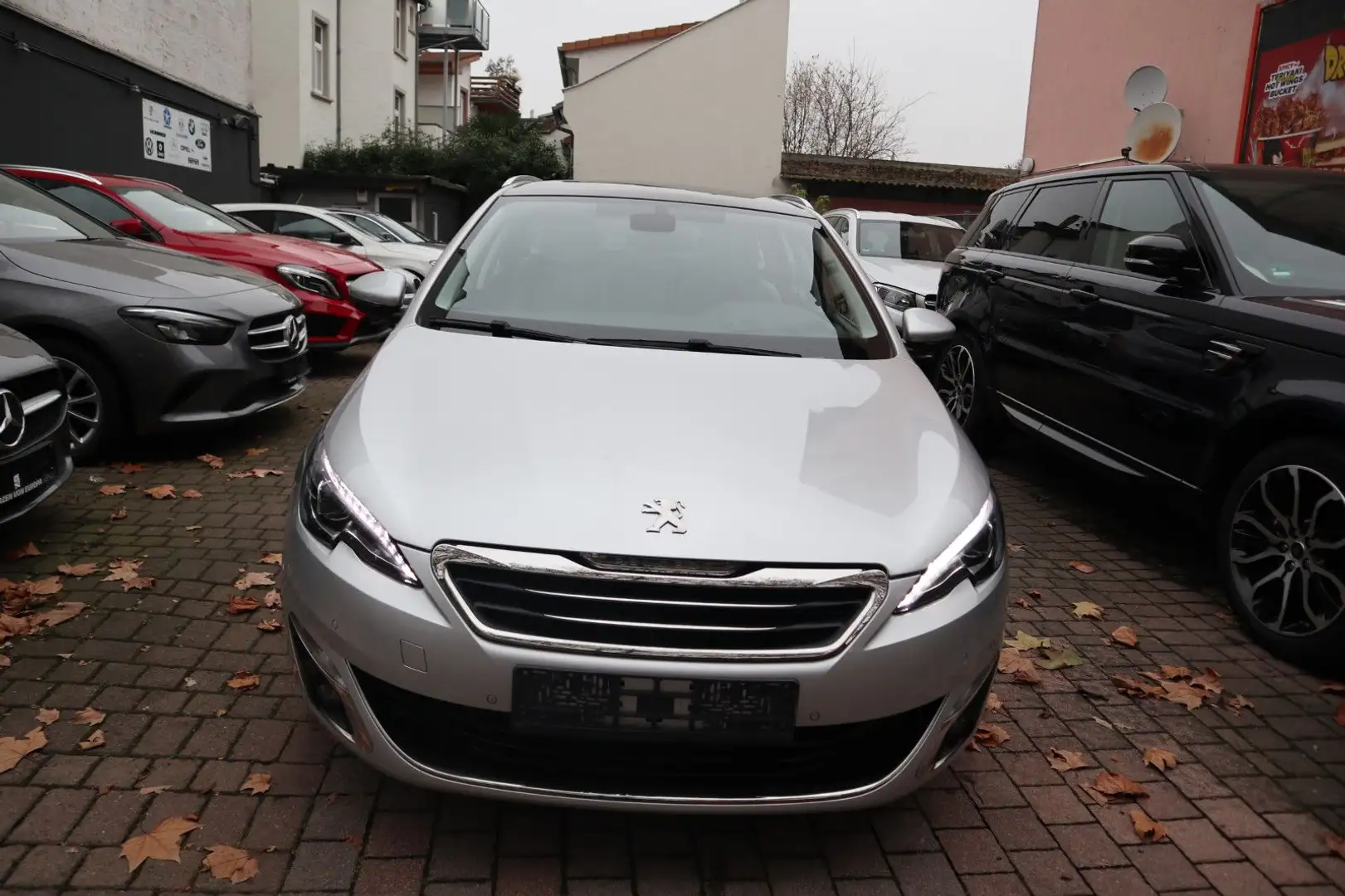 Peugeot 308 SW Allure/Pano/Leder/LED/Massagesitze Silber - 2