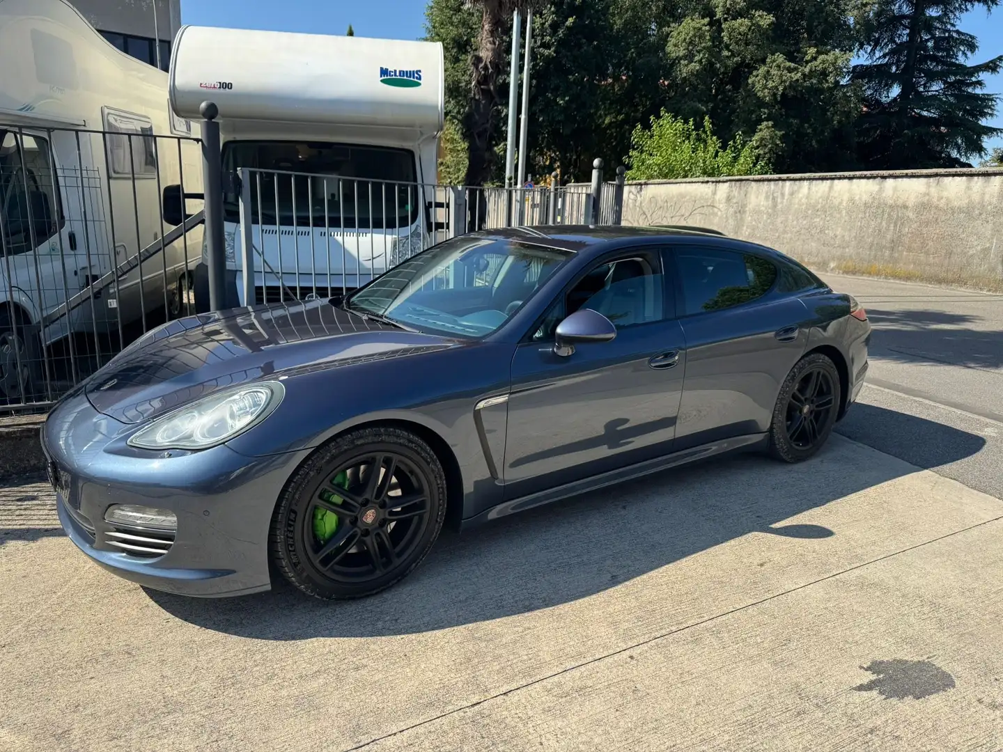Porsche Panamera 3.6 4 Platinum Edition *Tagliandata* Blauw - 2