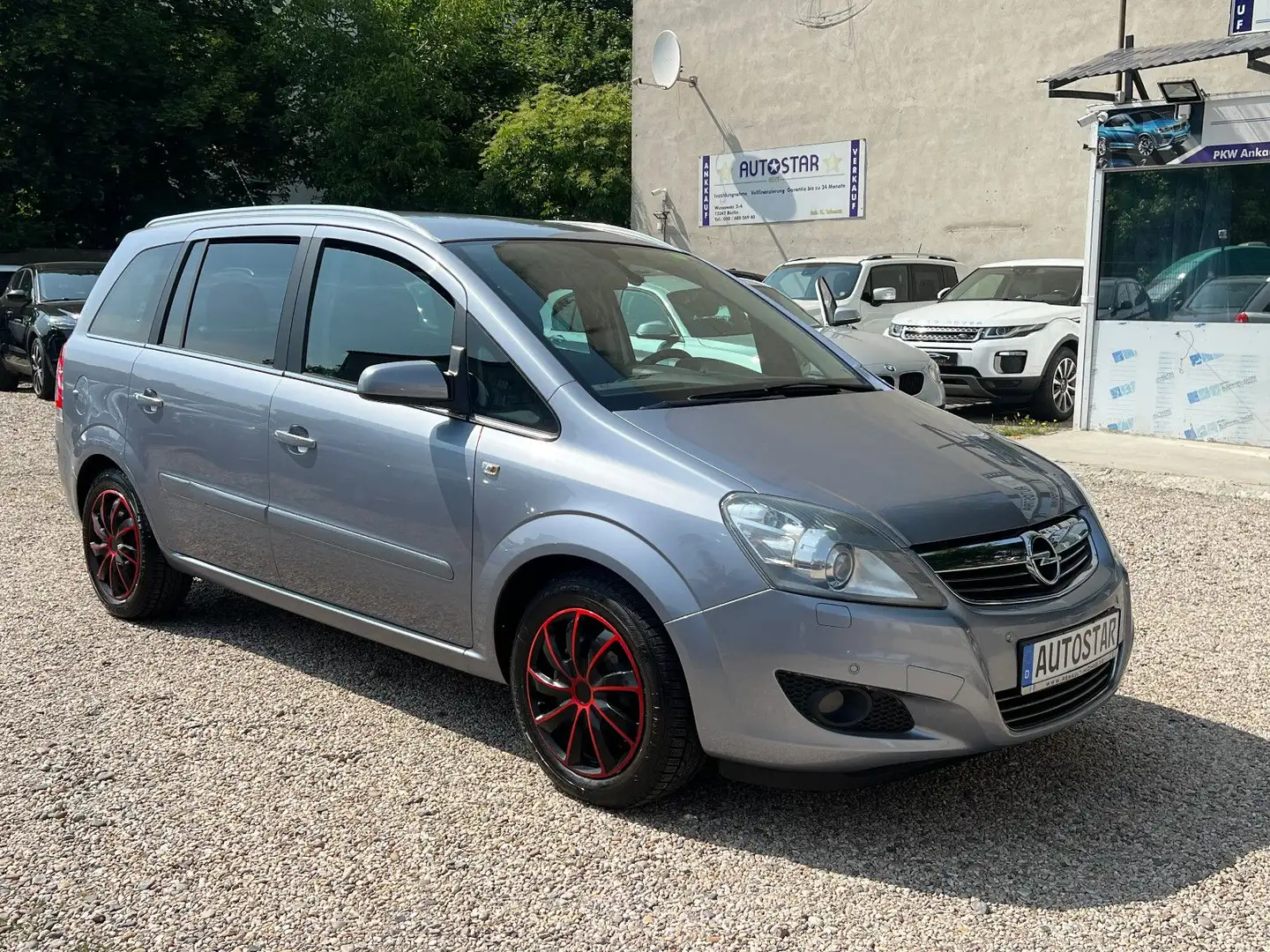 Opel Zafira B Innovation 7. Sitzer Automatik TOP Zilver - 2