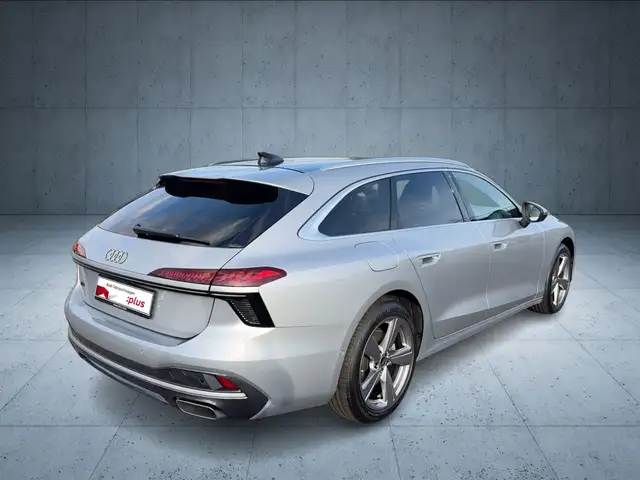 Audi A6 view 6