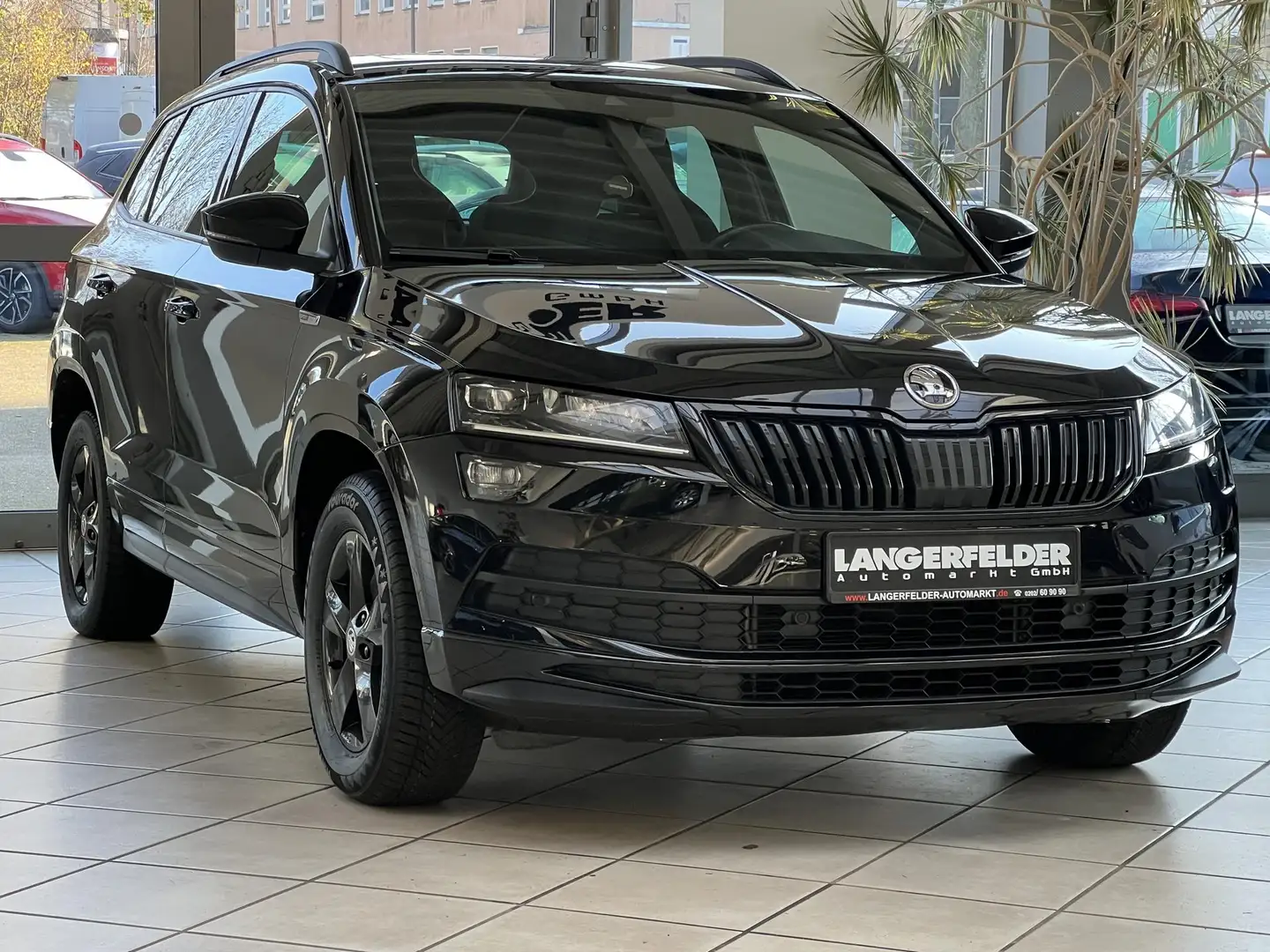 Skoda Karoq Karoq 1.5 TSI Sportline PANO|AHK|RFK|SHZ|LHZ| Noir - 1