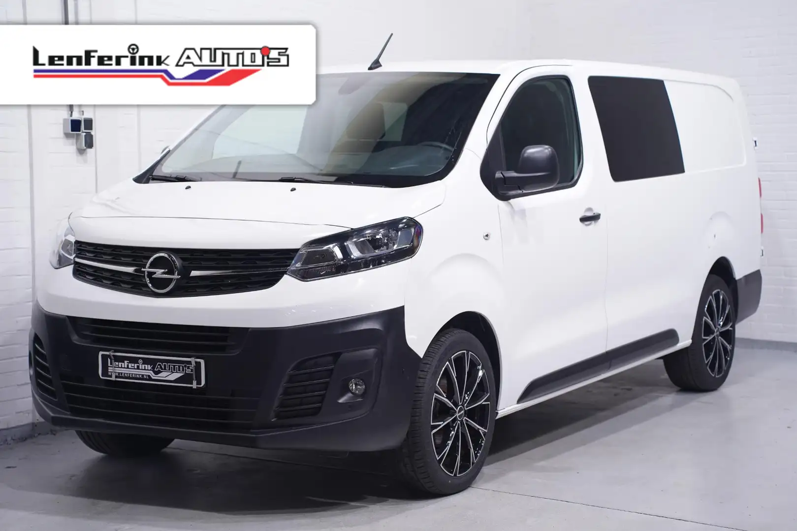 Opel Vivaro 2.0 CDTi 122 pk L3 Dubbel Cabine Navi, Camera Crui Wit - 1