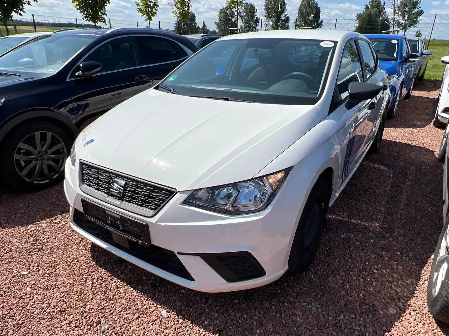 SEAT Ibiza 1.0 MPI Reference Winter|SHZ|Klima Weiß - 2
