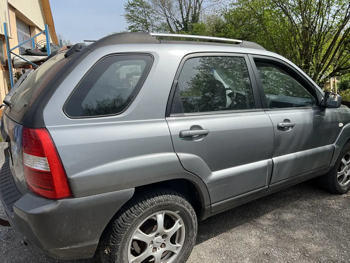 Kia Sportage 2.0 EX  4*4 Allrad Gris - 1