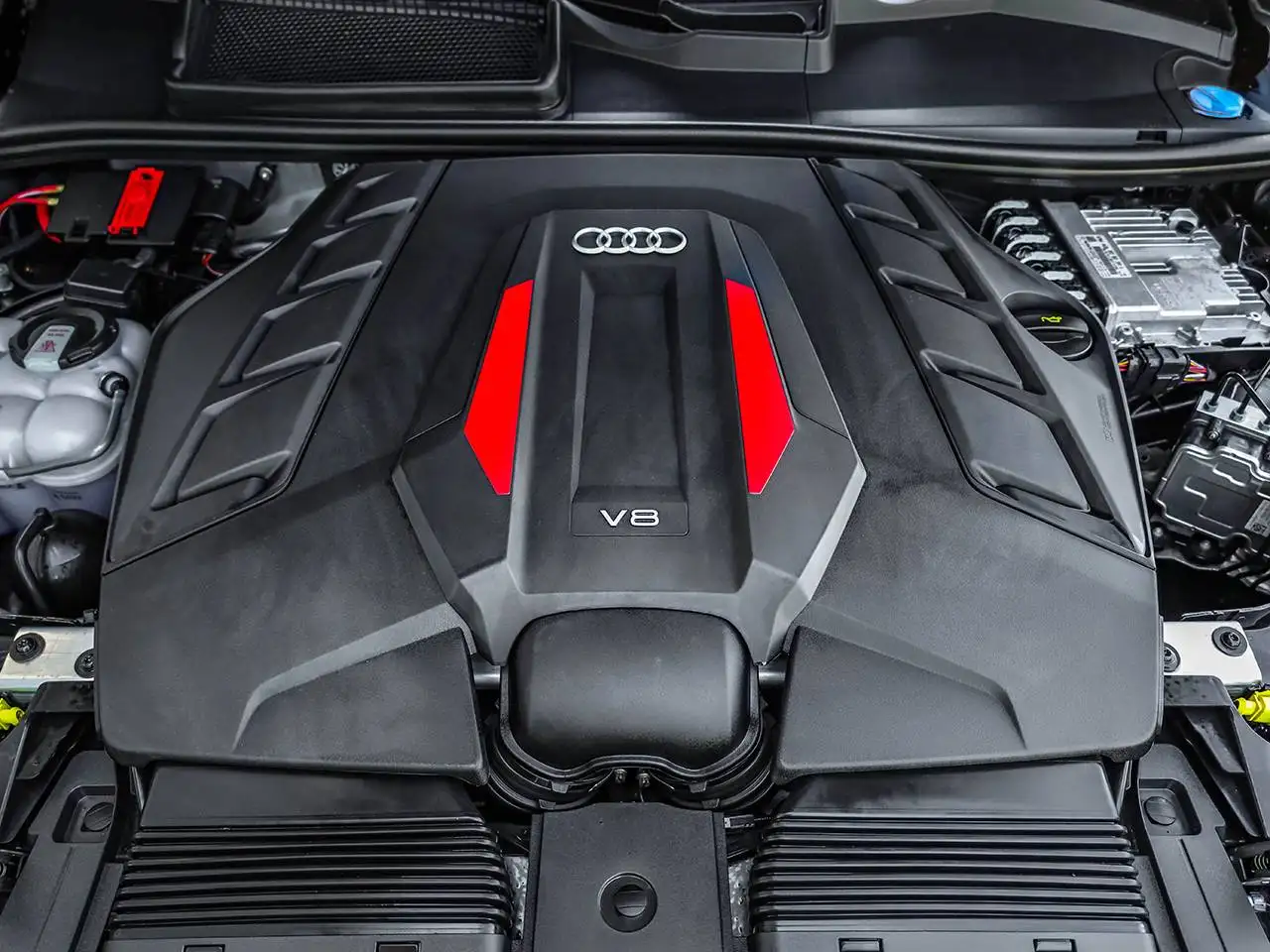 Audi SQ7 fotografie Audi SQ7