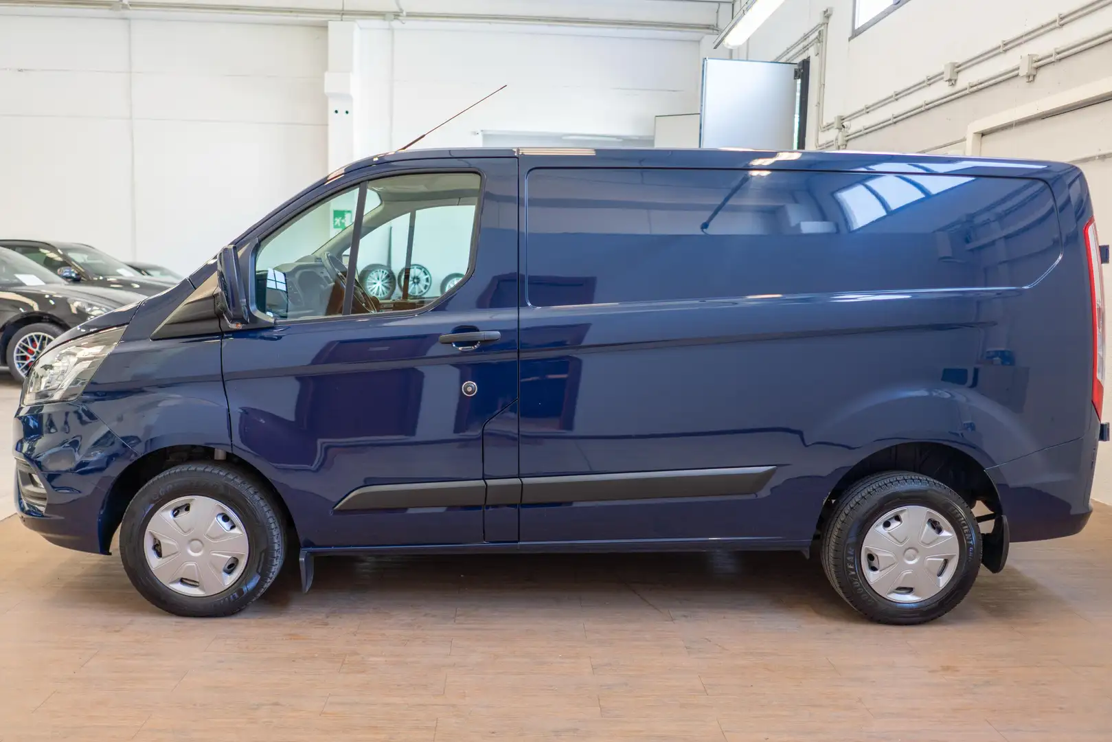 Ford Transit Custom 2.0 105cv 280 L1 H1 TREND N1 COME NUOVO PERFETTO Blu/Azzurro - 2