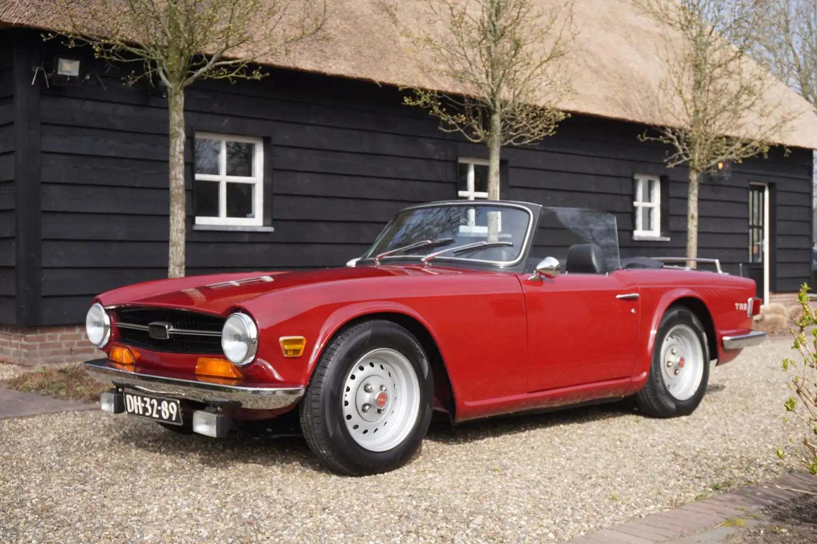 Triumph TR6 Tr-6 2.5 Striaght Six met Overdrive Rojo - 1