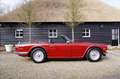 Triumph TR6 Tr-6 2.5 Straight Six met Overdrive Rot - thumbnail 1