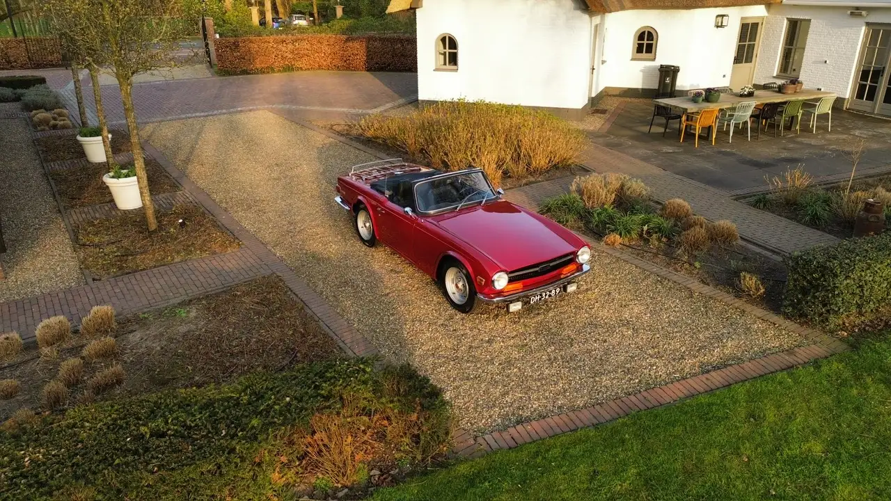 Triumph TR6 Tr-6 2.5 Straight Six met Overdrive, foto 3