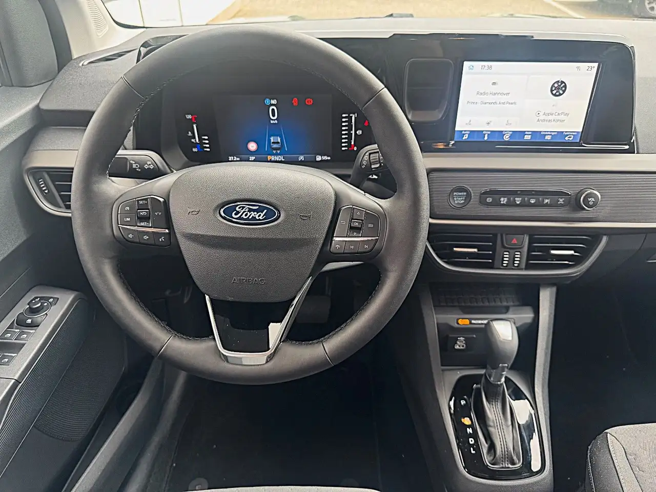 Ford Tourneo Courier 2026 — фото 13