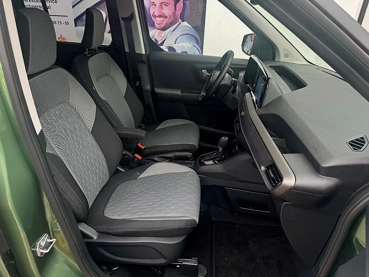 Ford Tourneo Courier 2026 — фото 10