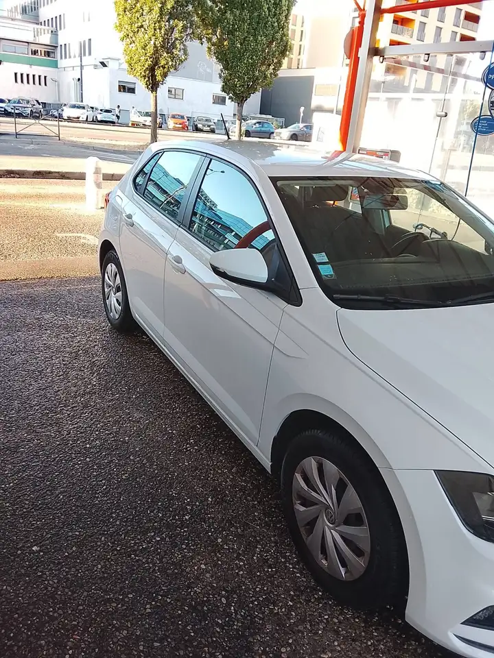 Volkswagen Polo Citadine 5 portes — photo 5