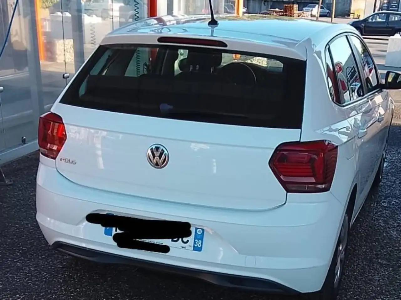 Volkswagen Polo Citadine 5 portes — photo 2