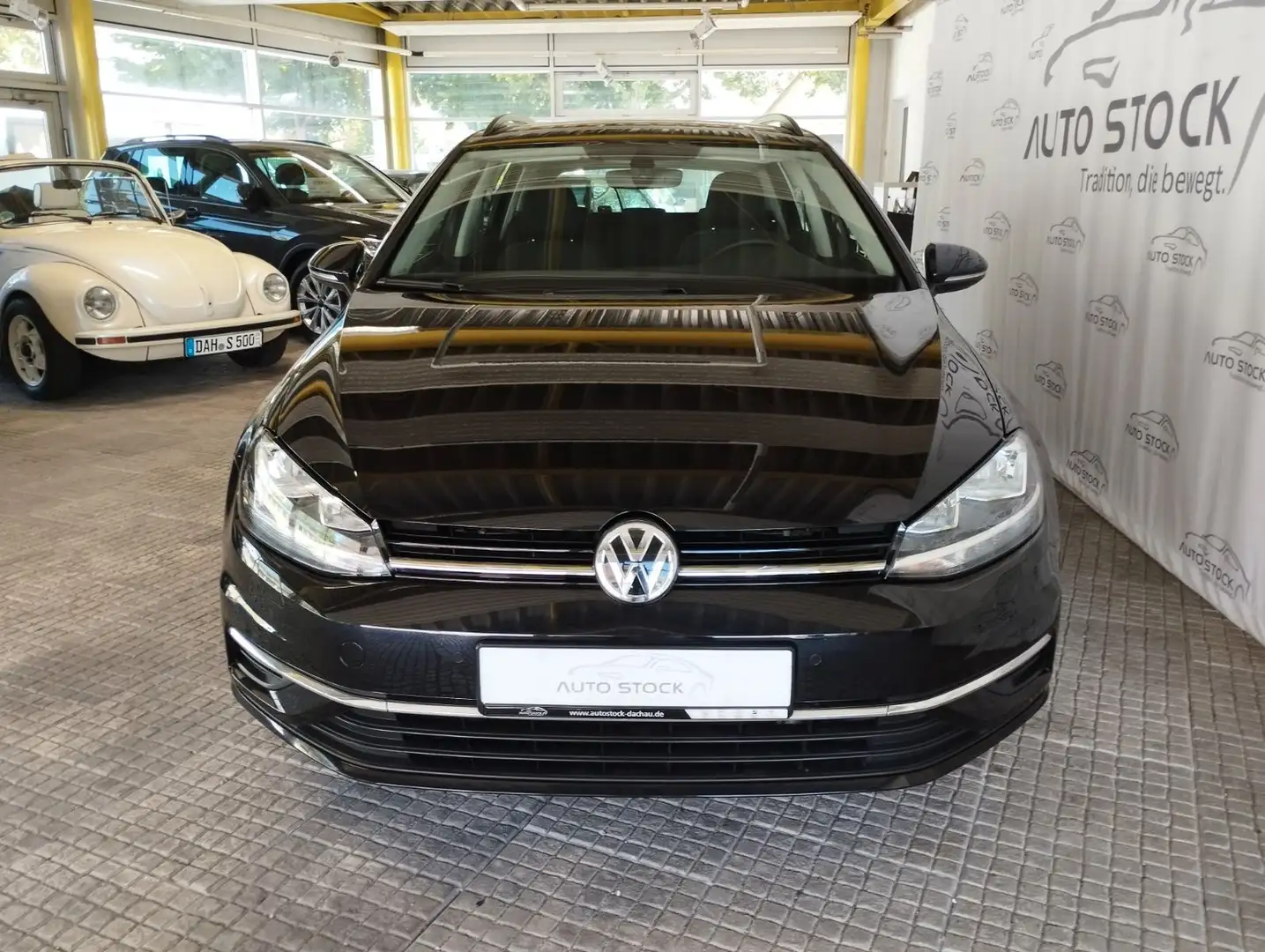 Volkswagen Golf Variant 1.0 TSI Comfortline PDC Sitzheizung Schwarz - 2