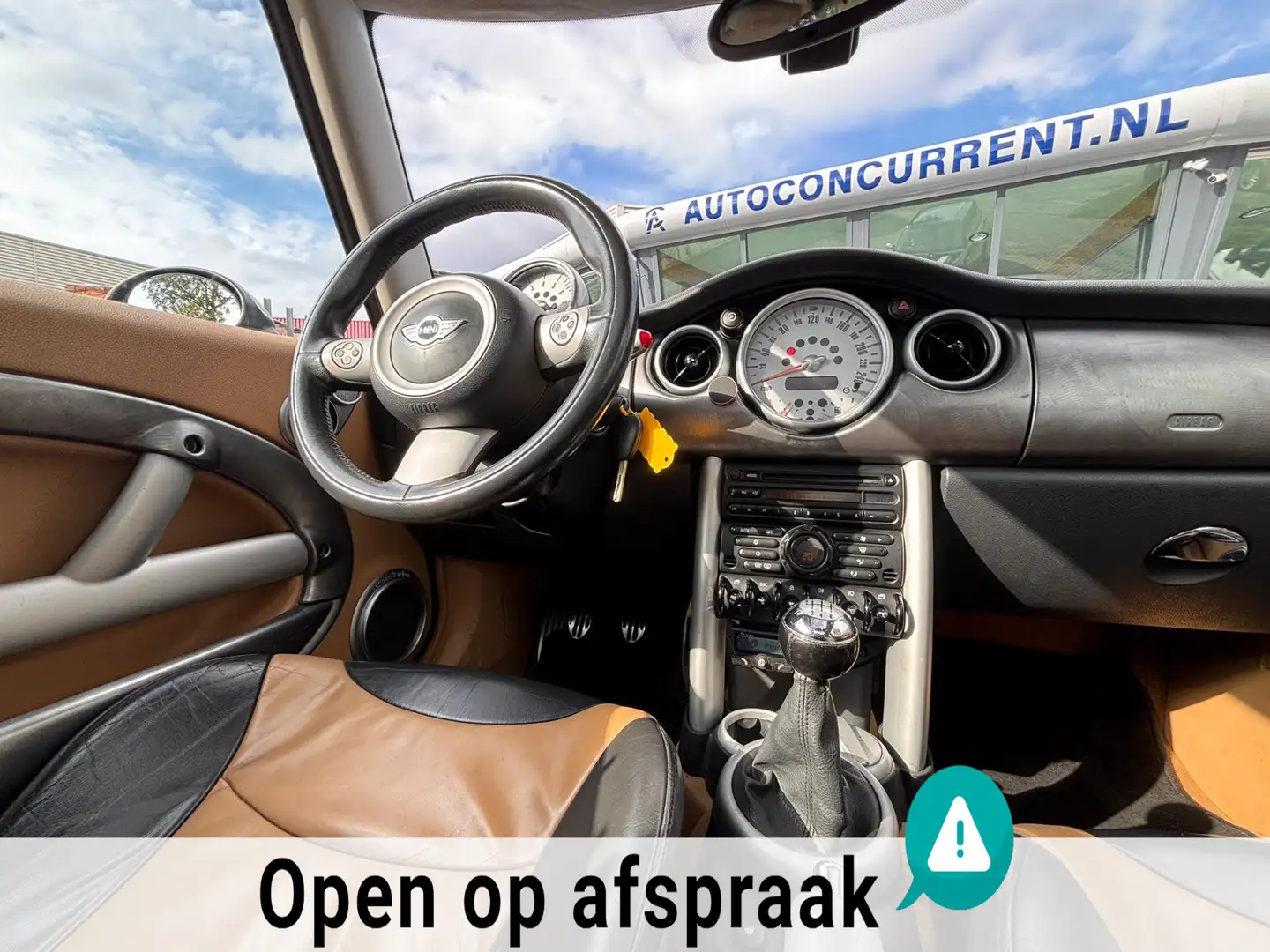 MINI Cooper S Mini 1.6 Chili, Nieuwe APK, Pano, Stoelverw, Inrui Zwart - 2