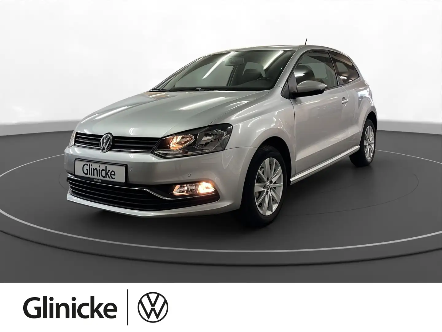 Volkswagen Polo 1.0 Comfortline PDC vo+hi Klima LM 15" Argent - 1